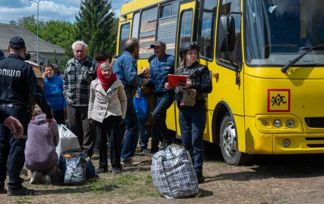 На Сумщині триває евакуація жителів прикордонних громад