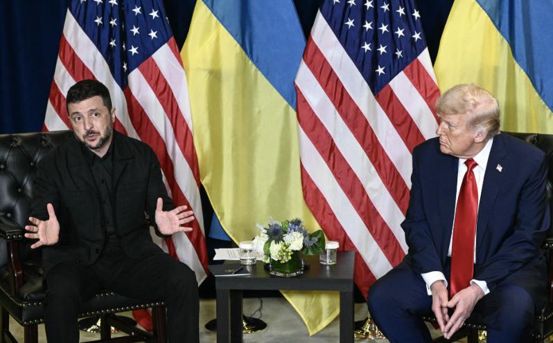 ЗМІ дізналися, яку далекобійну зброю Зеленський просив на закритій зустрічі з Трампом