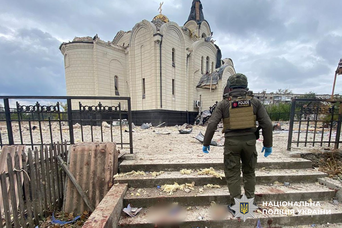 Росіяни б’ють по цивільній інфраструктурі Донеччини: четверо загиблих, дев’ятеро поранених