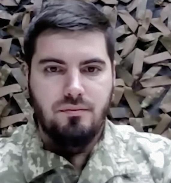Командир полку безпілотних систем «Ахіллес» вважає, що цивільним українцям треба вчитися стріляти з рушниць
