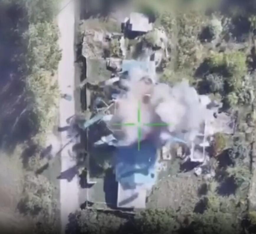 На Донеччині українські військові знищили російських диверсантів, які перебували у захопленій будівлі