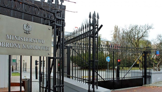 Навчання пройдуть 400 тисяч громадян: у Польщі стартує програма оборонної підготовки