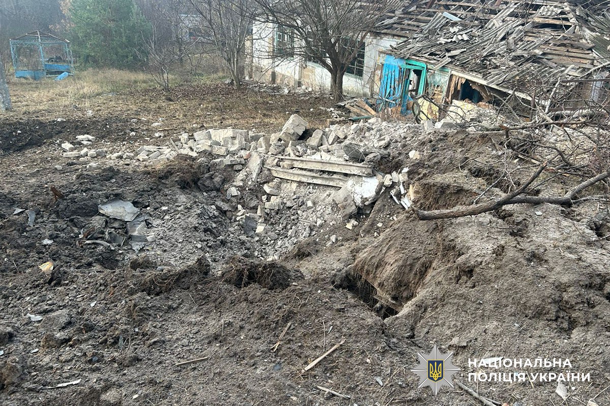 Російські дрони атакують Донеччину: серед цивільних є загиблий та поранені