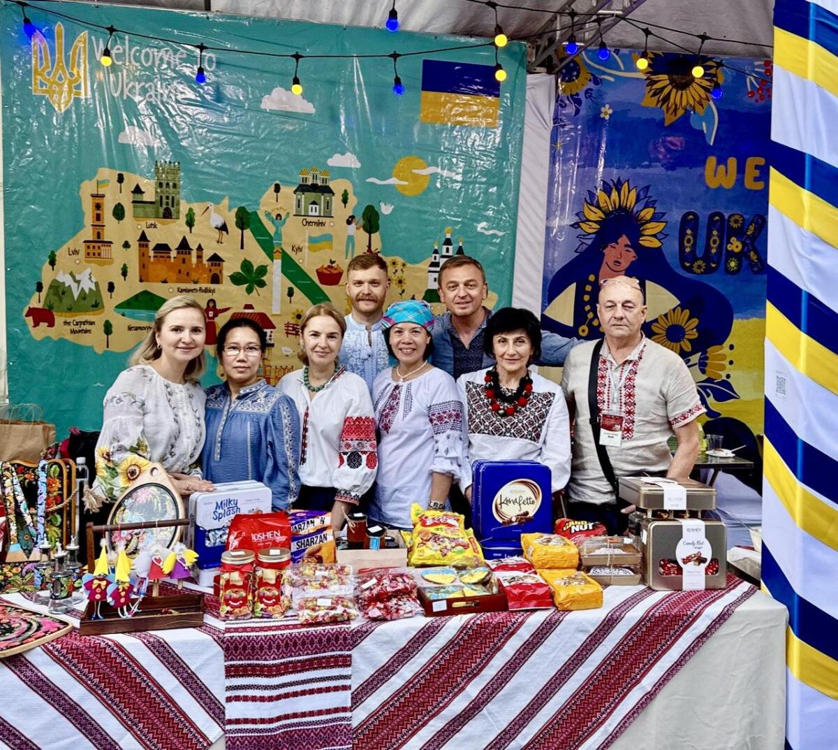 На Міжнародному фестивалі їжі у В’єтнамі презентували автентичні українські смаки