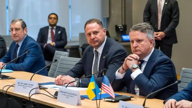 Делегації України та США відновлять роботу після переговорів у Женеві