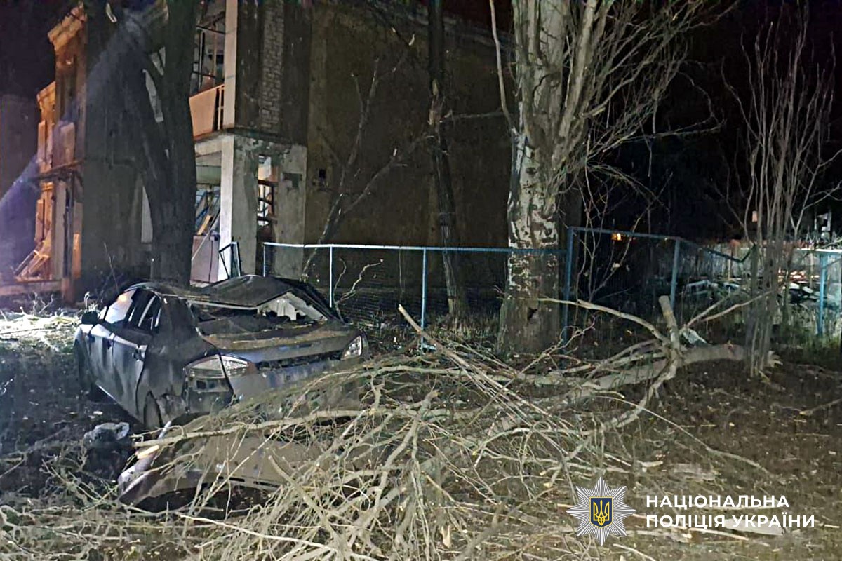 Внаслідок російських обстрілів на Донеччині загинули люди, багато цивільних поранено