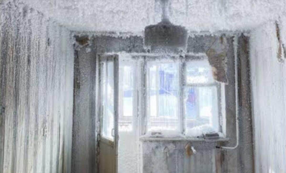 Через колапс опалення та енергопостачання в окупованому Алчевську вже почали шукати «фашистів» (фото)