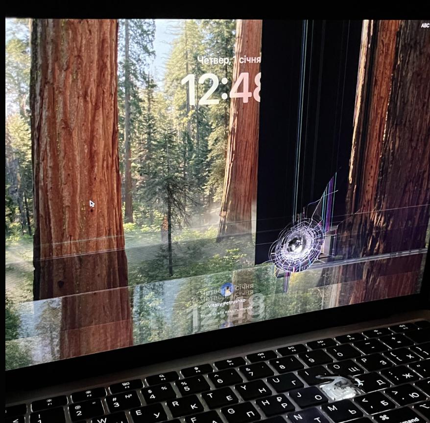 MacBook українського захисника став героєм світових медіа після влучання уламка