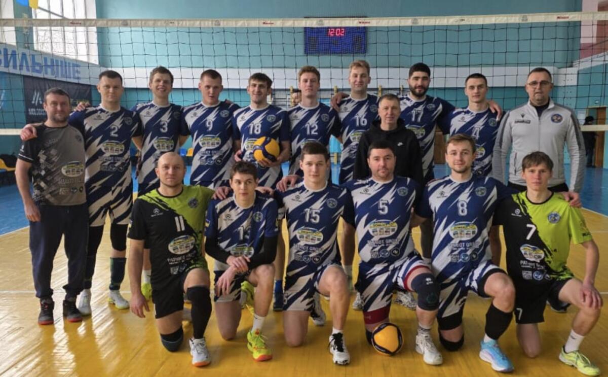 ВК “Група патріот” впевнено проходить до 1/4 фіналу чемпіонату України з волейболу серед команд другої ліги
