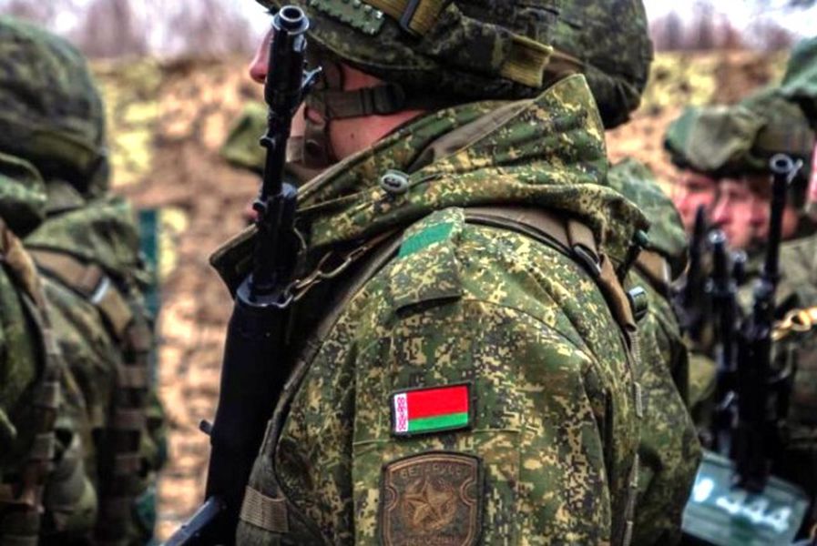 Раптову масштабну перевірку Збройних сил оголосили у Білорусі
