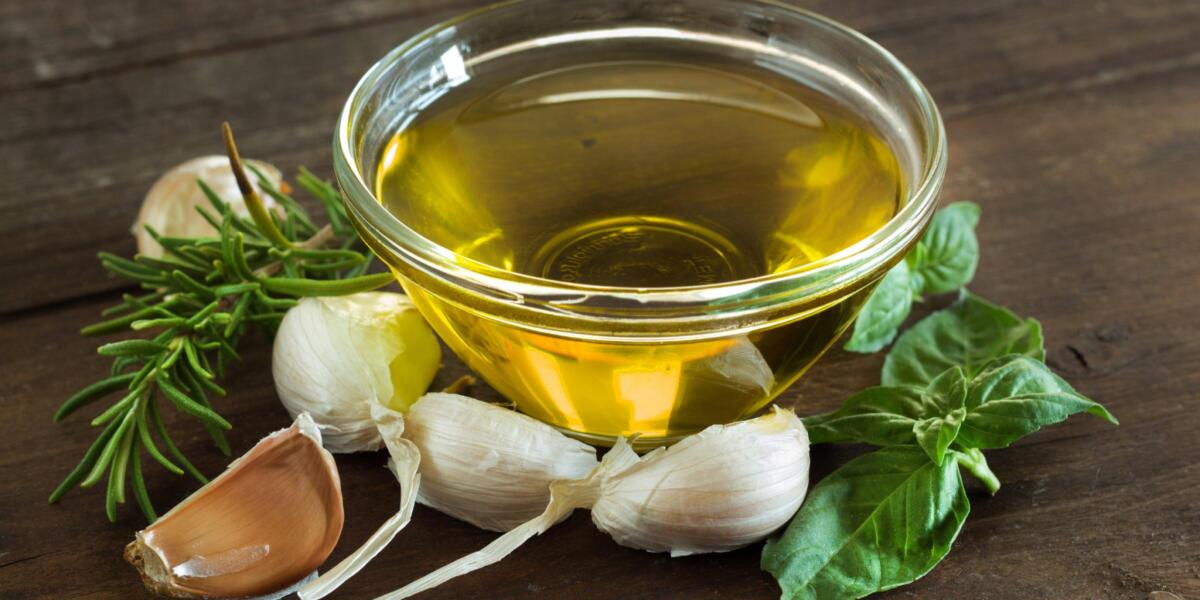 Без дорогих суперфудів: прості хитрощі, які роблять звичайну їжу більш корисною