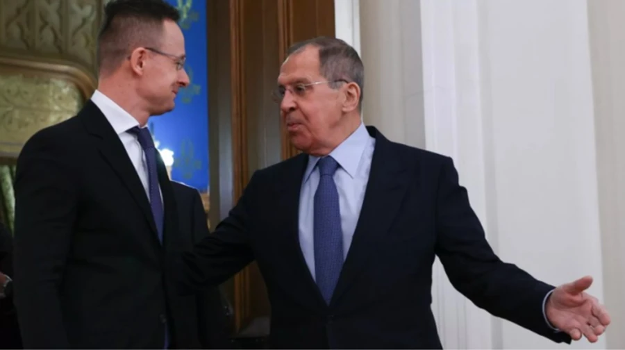 Злив розмов Лаврова і Сійярто: Будапешт міг лобіювати Кремль у санкційній політиці ЄС