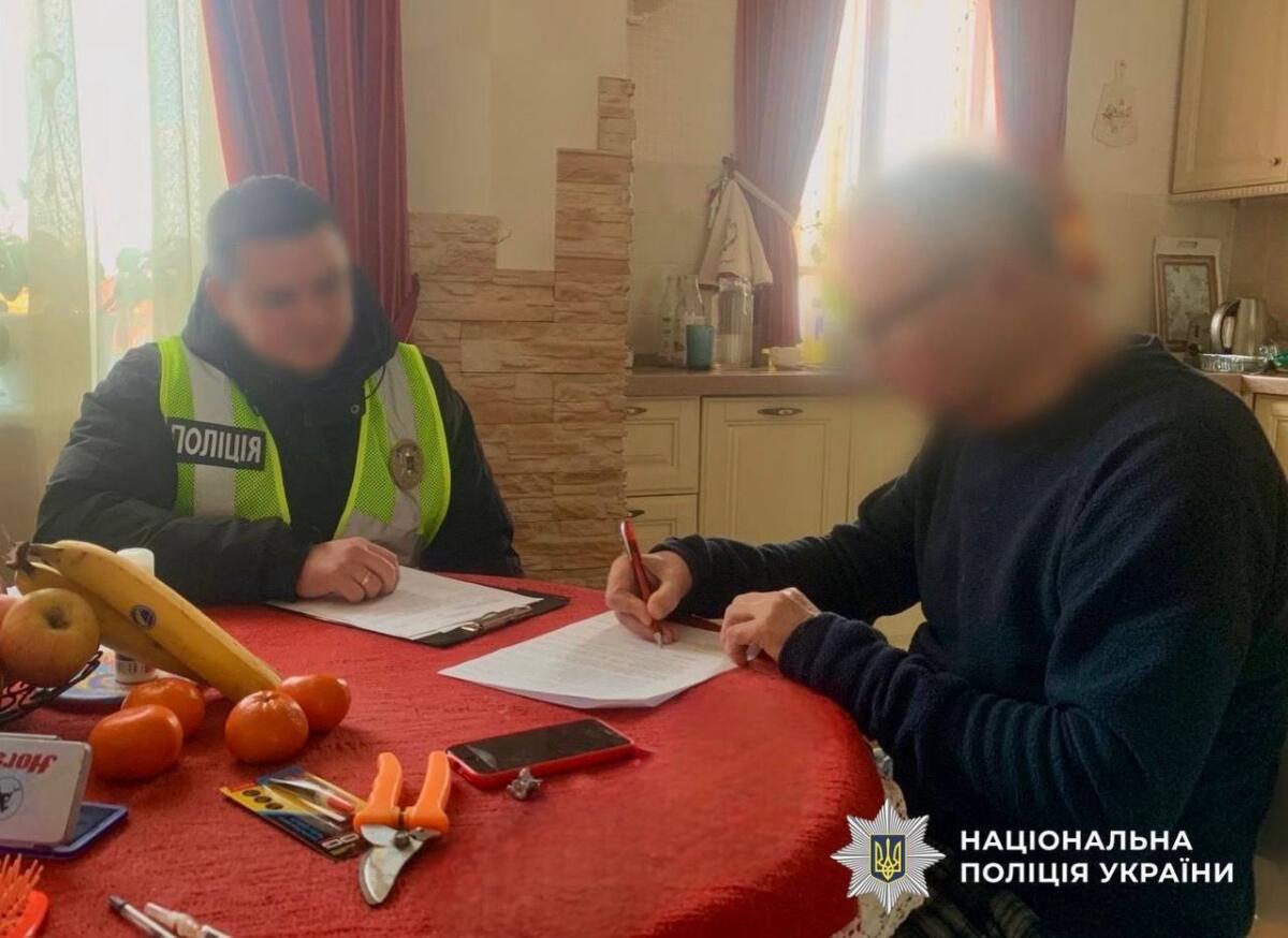 Пацієнт осліп після операції на носі: столичному лікарю загрожує кримінальна відповідальність