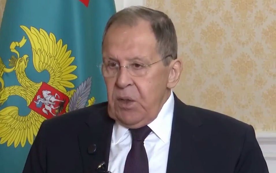 Лавров, який ще зовсім недавно обіцяв, що Росія буде підтримувати Іран, заявив, що ніяких санкцій проти США не буде