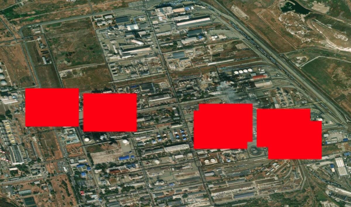 На хімкомбінаті у Ставропольському краї після атаки БПЛА зафіксована велика пожежа