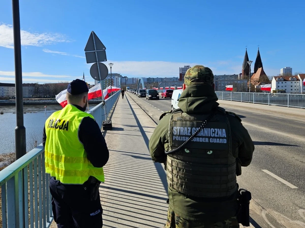 Виявили наркотики: на кордоні Польщі та Німеччини затримали українку