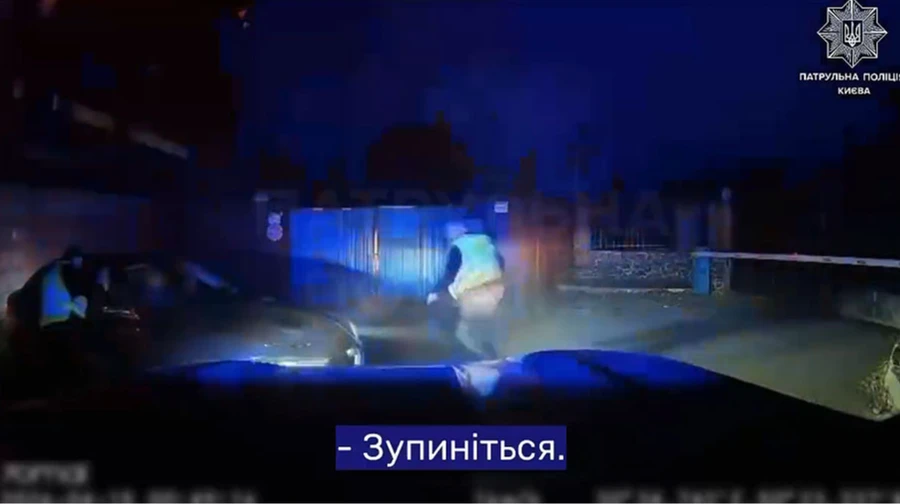 У Києві патрульні застосували зброю, щоб зупинити порушника ПДР