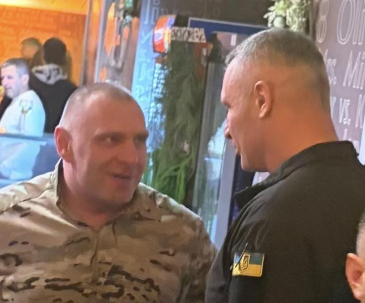 Вперше після відставки на публіці з’явився колишній голова СБУ Василь Малюк
