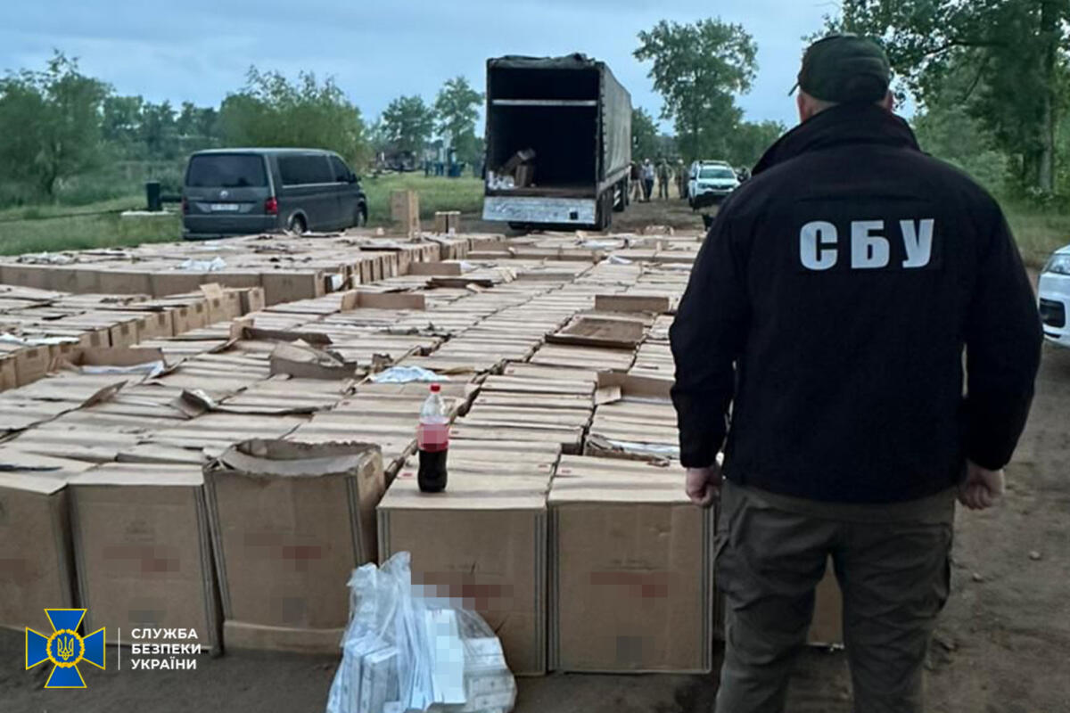 Намагалися переправити до Одеси дрон з вибухівкою: СБУ затримала контрабандистів