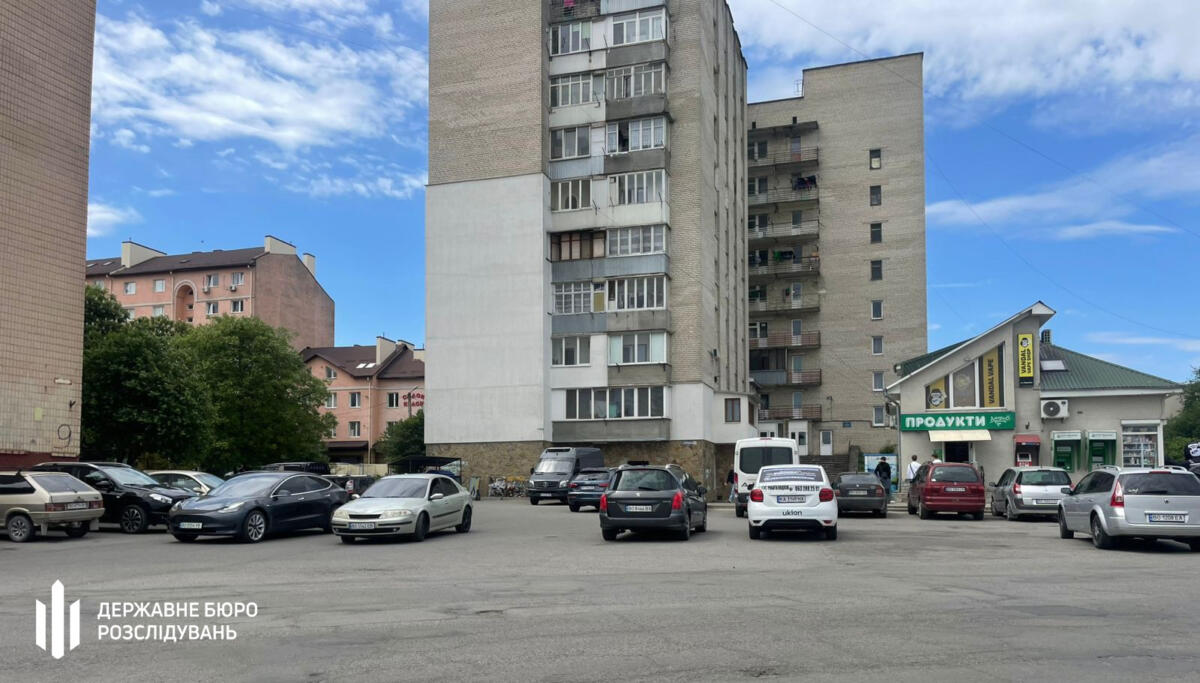 Посадовця міськради на Тернопільщині викрили на незаконній передачі земель оборонного підприємства