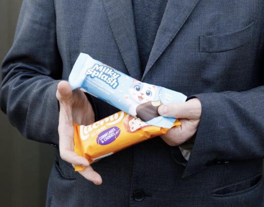 «Мати знайомих у Roshen»: Порошенко показав новий товар корпорації