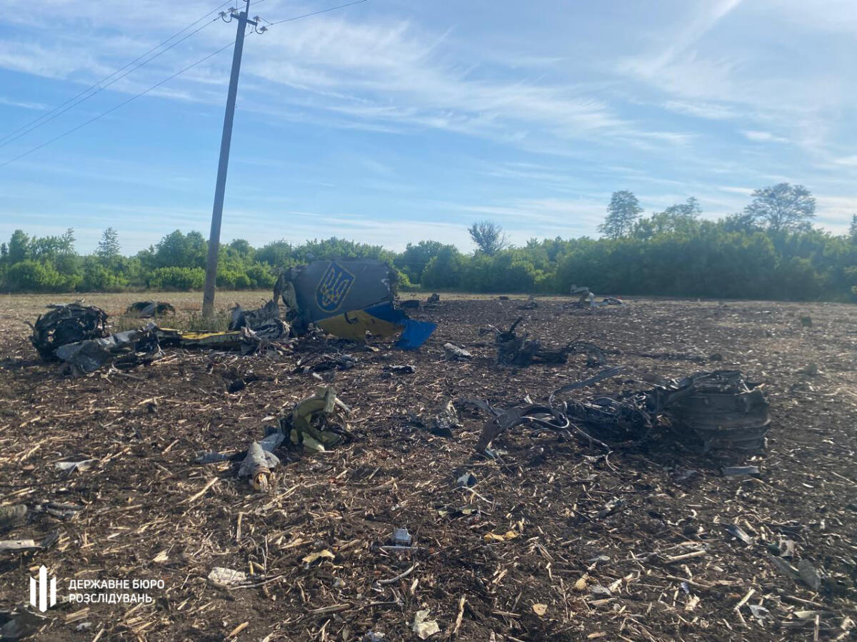 З’явилися нові подробиці падіння Су-24М на Хмельниччині: що встановило слідство