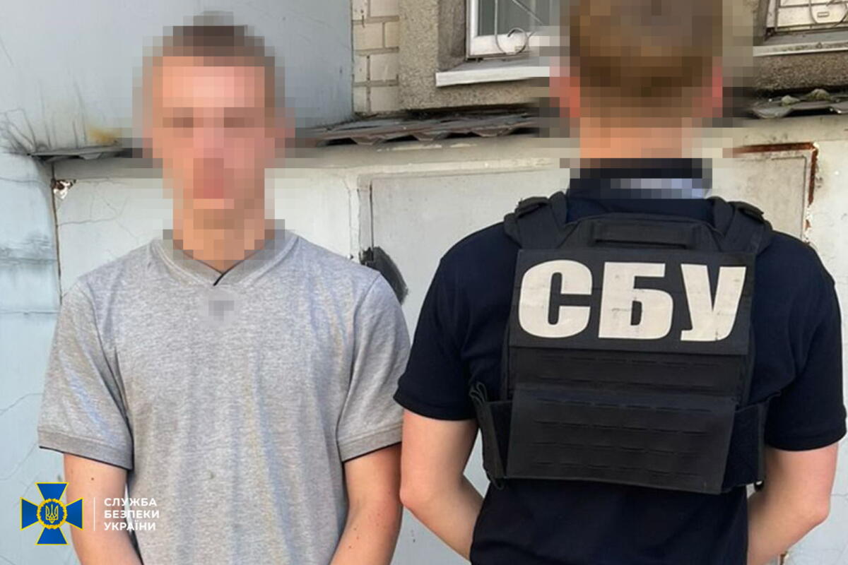 Студента з Дніпропетровщини затримали за коригування російських обстрілів по Нікопольському району