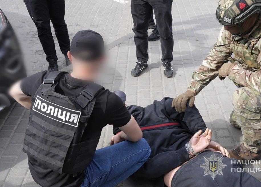 В Одеській області на незаконних заробітках викрито 28-річного військовослужбовця однієї з військових частин