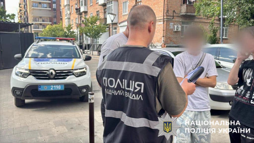 У Білій Церкві поліція затримала чоловіка, який влаштував стрілянину й поранив 18-річного юнака