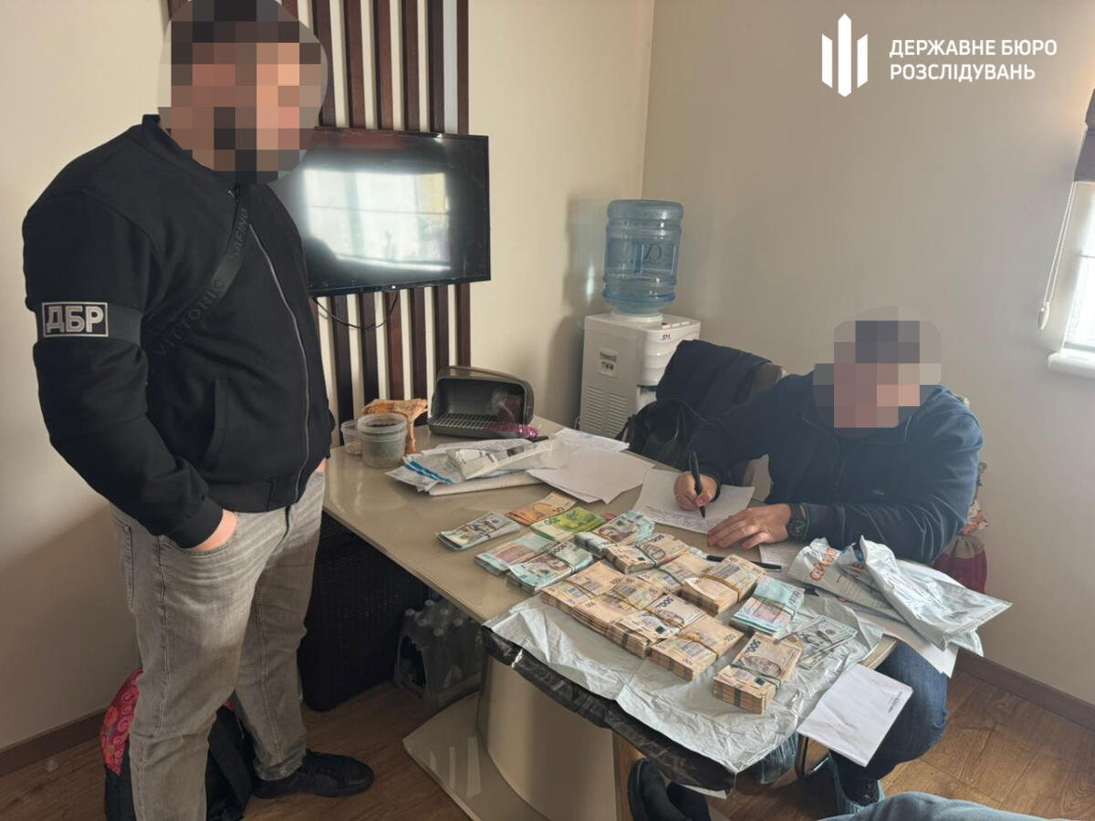 Близько 47 млн грн збитків: завершено розслідування схеми розкрадання пального для ЗСУ